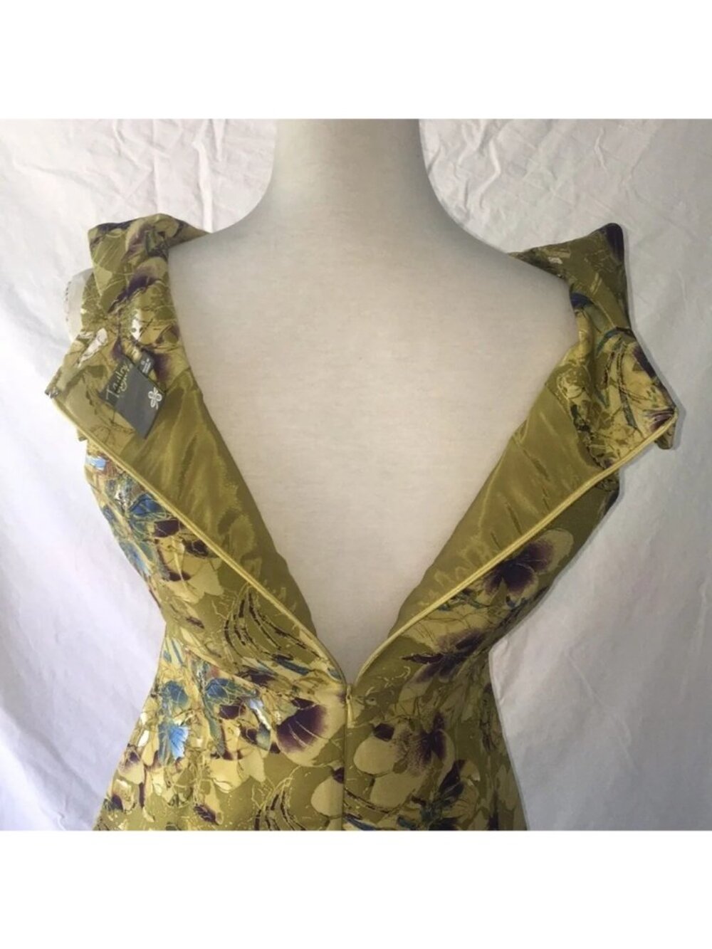 🆕 TAYLOR Bengaline Cotton Silk Floral Dress 6 - Picture 10 of 10
